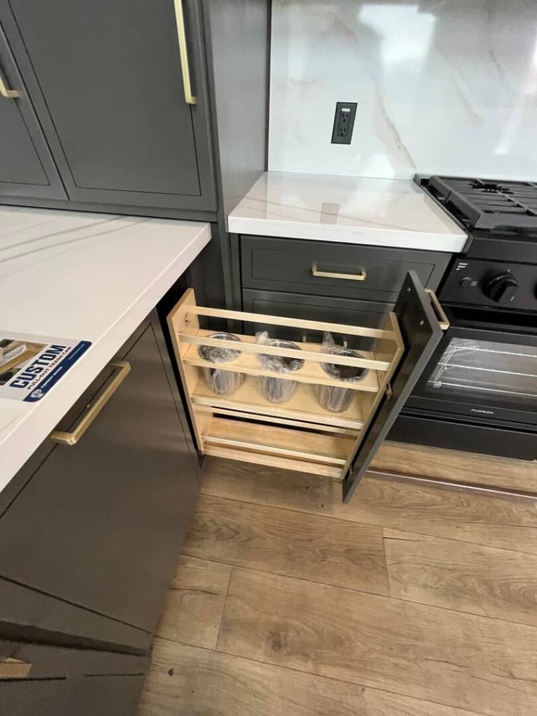 2025 Forest River 2025 Forest River Cedar Creek Destination - thumbnail 15