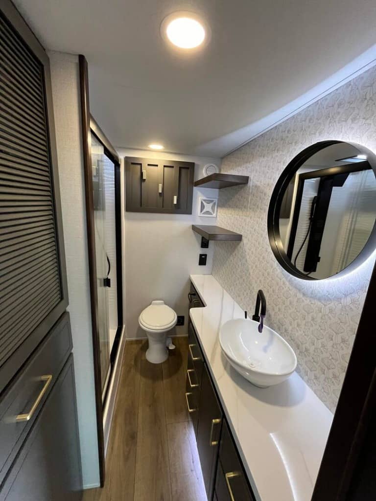 2025 Forest River 2025 Forest River Cedar Creek Destination - thumbnail 25