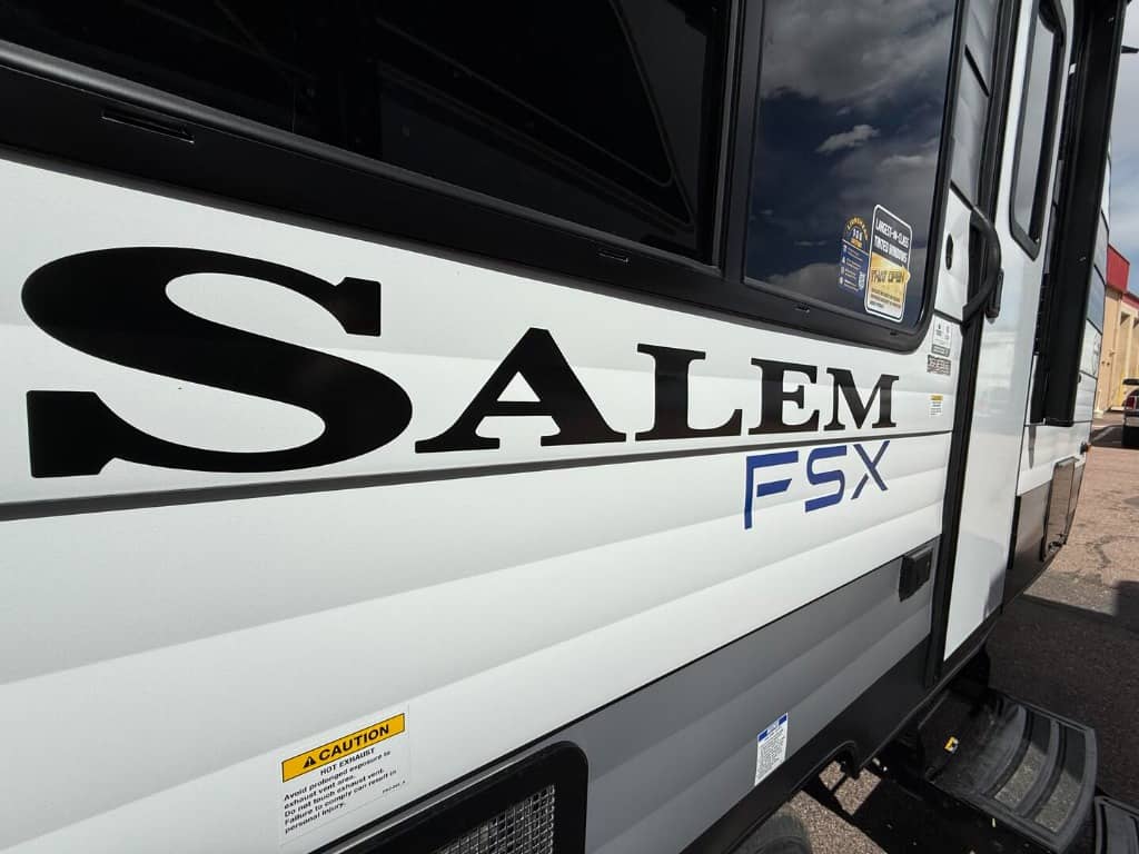 2025 Forest River 2025 Forest River Salem - thumbnail 3