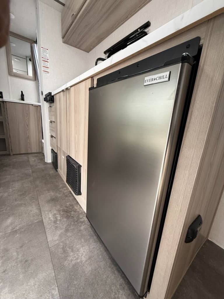 2025 Forest River 2025 Forest River Salem - thumbnail 12