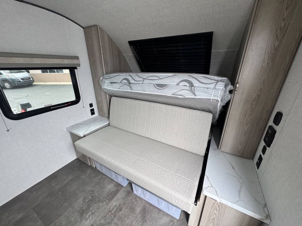 2025 Forest River 2025 Forest River Salem - thumbnail 8