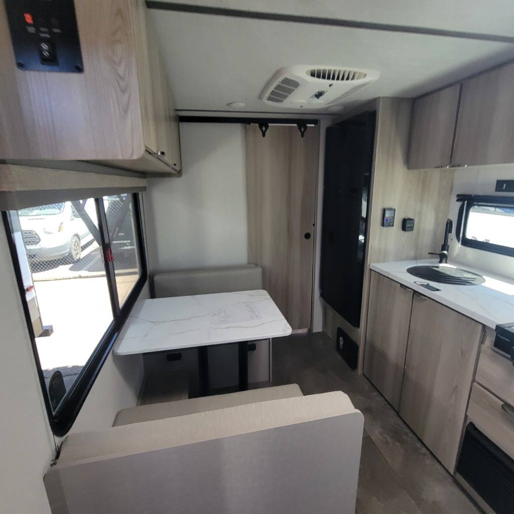 2025 Forest River 2025 Forest River Salem - thumbnail 13