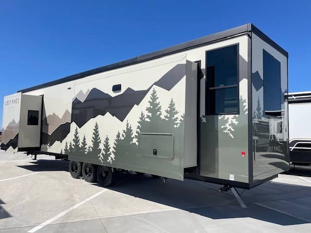 2026 Forest River 2026 Forest River Lost Pines - thumbnail 4