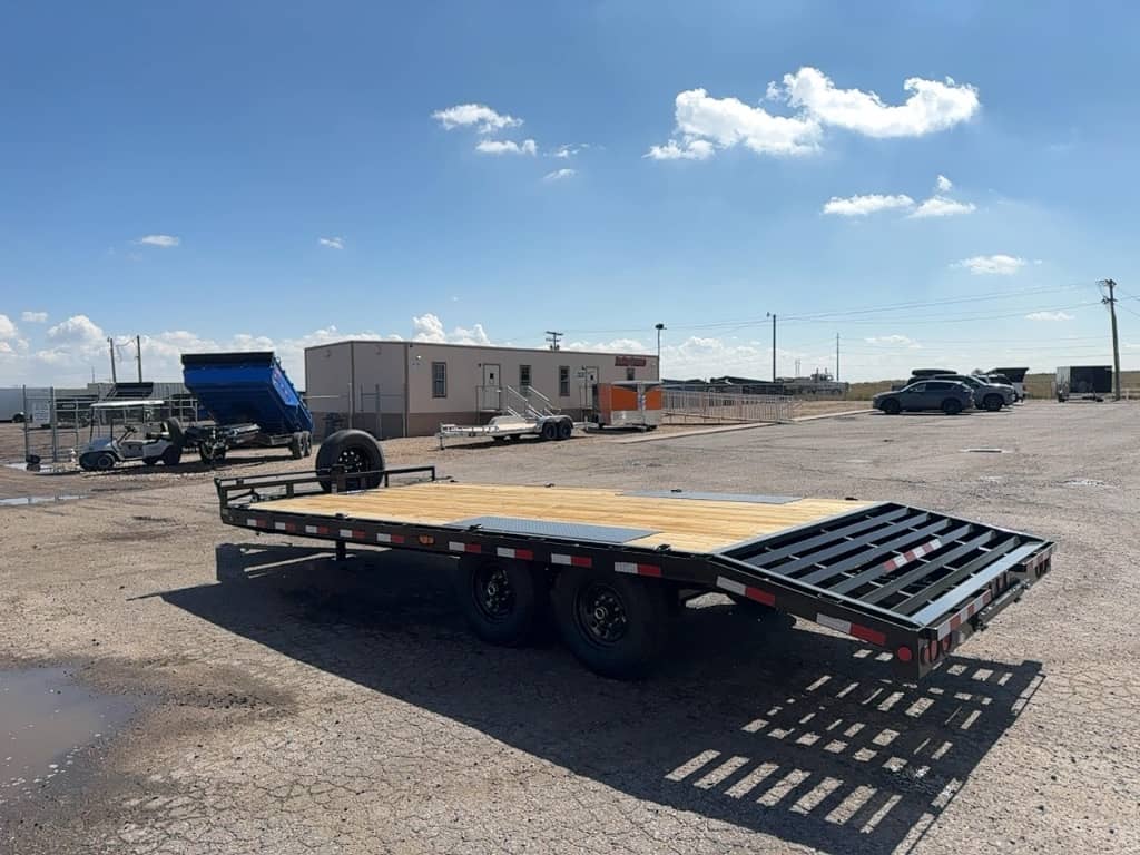 2026 PJ Trailers 2026 PJ Trailers I-Beam Deckover F8 - thumbnail 3