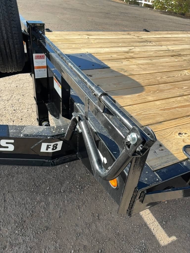 2026 PJ Trailers 2026 PJ Trailers I-Beam Deckover F8 - thumbnail 11