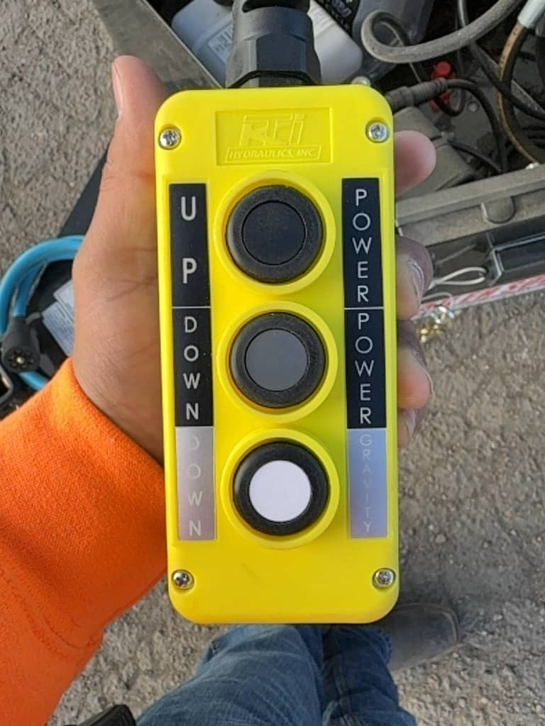 2026 PJ Trailers 2026 PJ Trailers Powered Full Tilt - thumbnail 4