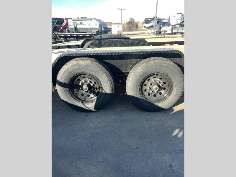 2026 PJ Trailers 2026 PJ Trailers Channel Equipment CD - thumbnail 4