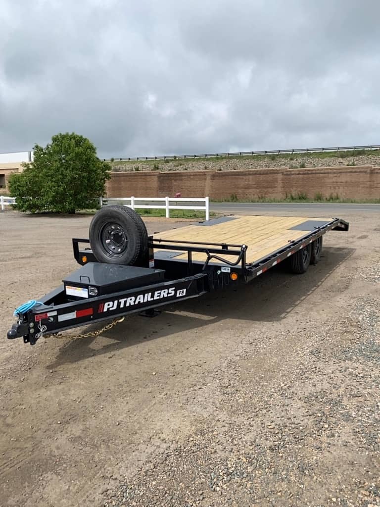2026 PJ Trailers 2026 PJ Trailers I-Beam Deckover F8 - thumbnail 2