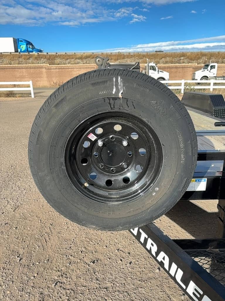 2026 PJ Trailers 2026 PJ Trailers Channel Equipment Tilt T6 - thumbnail 7