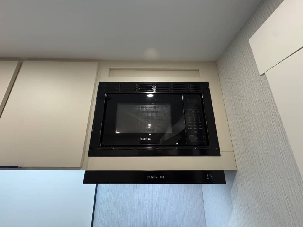 2026 Winnebago 2026 Winnebago Thrive - thumbnail 12