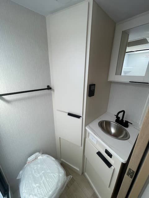 2026 Winnebago 2026 Winnebago Micro Minnie - thumbnail 8