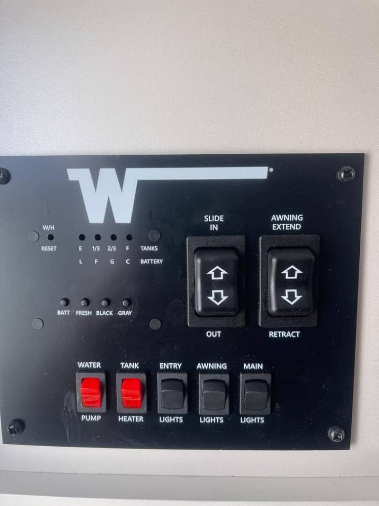 2026 Winnebago 2026 Winnebago Micro Minnie - thumbnail 16