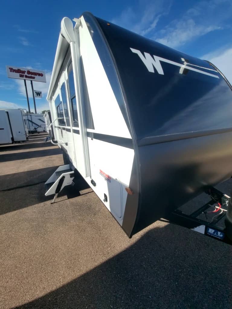 2026 Winnebago 2026 Winnebago Micro Minnie - thumbnail 3