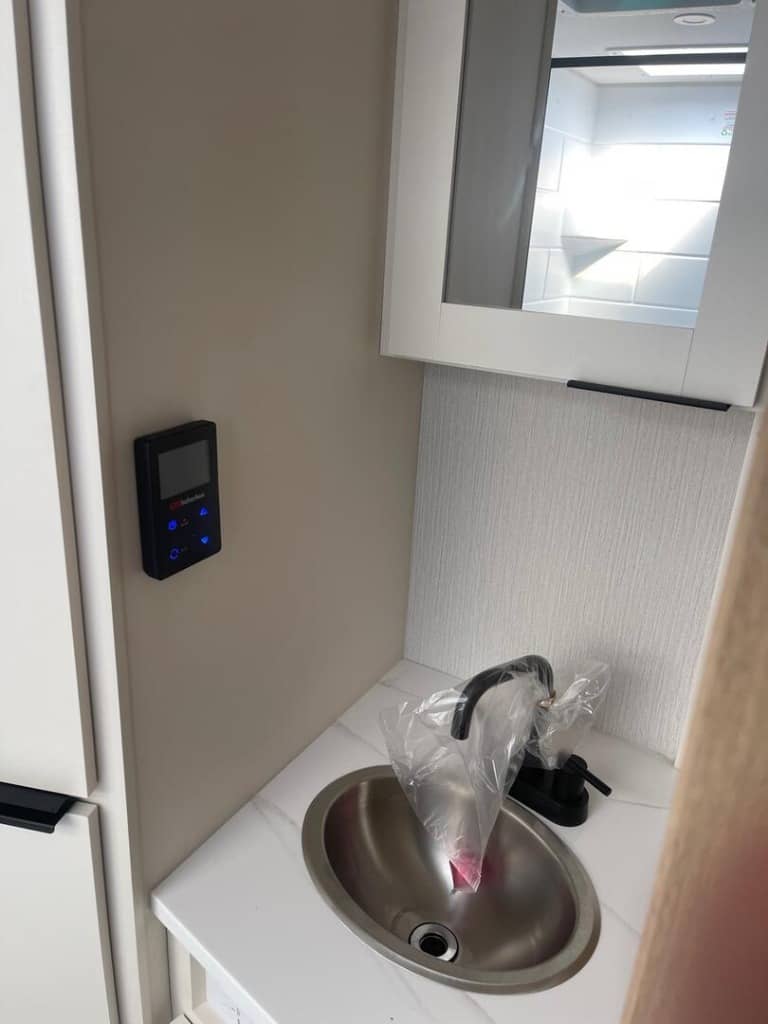 2026 Winnebago 2026 Winnebago Micro Minnie - thumbnail 13