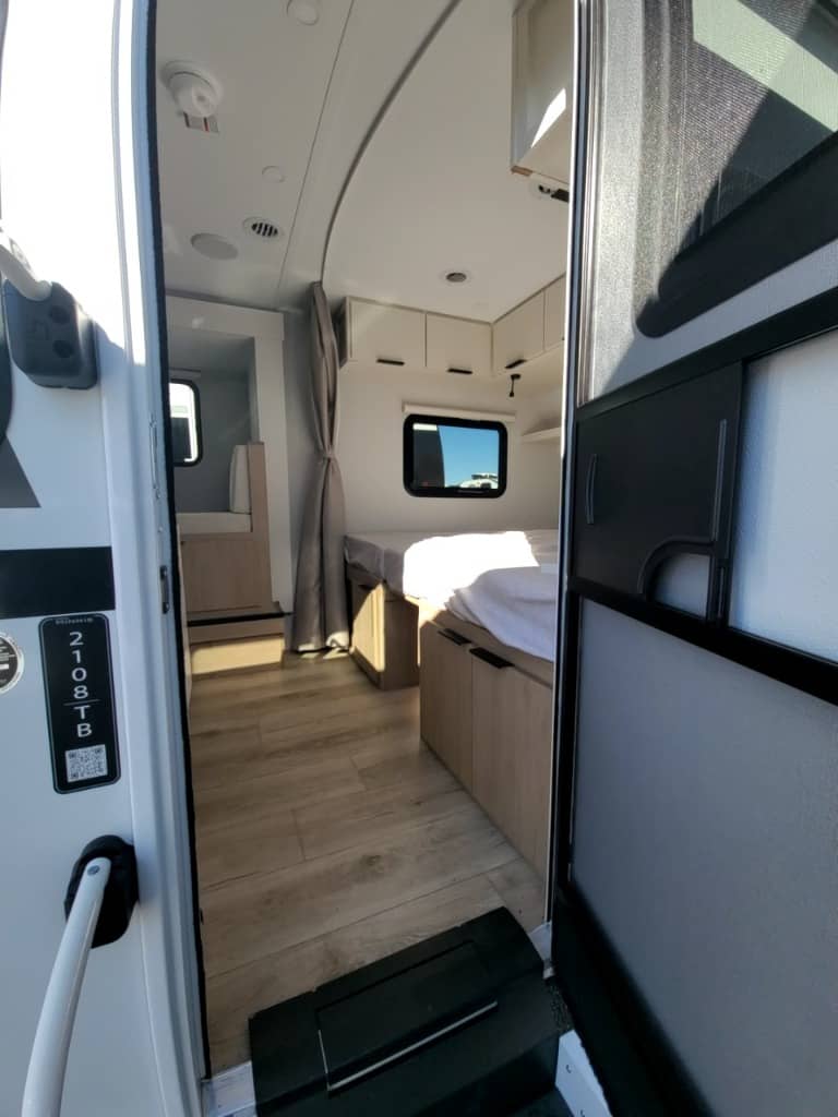 2026 Winnebago 2026 Winnebago Micro Minnie - thumbnail 12