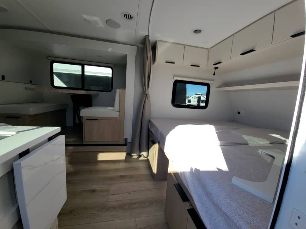 2026 Winnebago 2026 Winnebago Micro Minnie - thumbnail 13