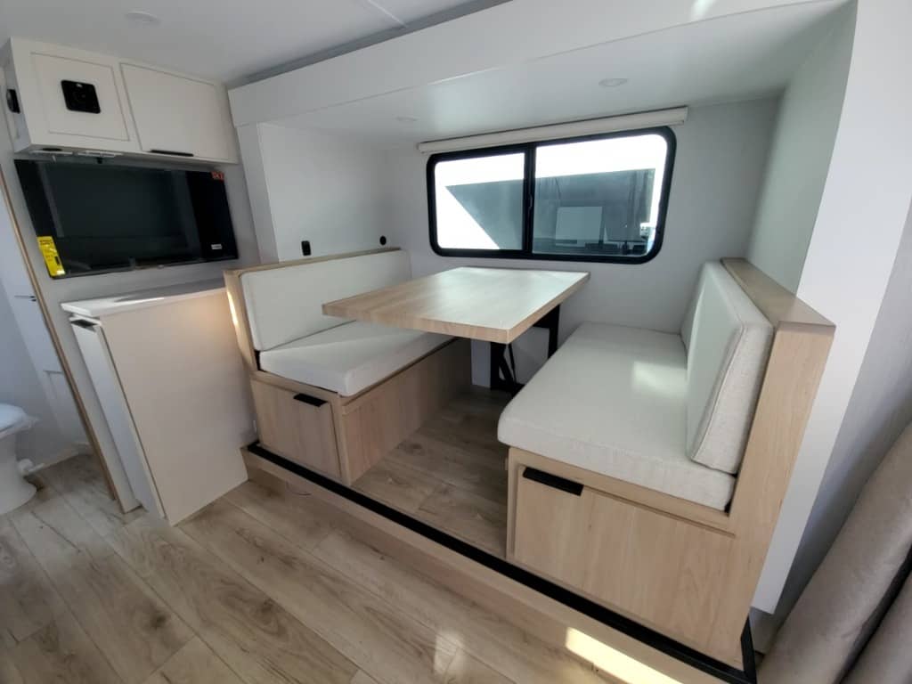 2026 Winnebago 2026 Winnebago Micro Minnie - thumbnail 16