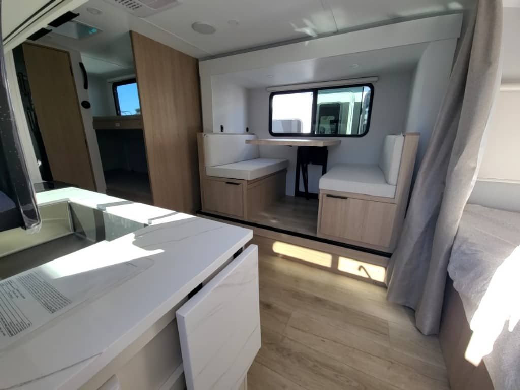 2026 Winnebago 2026 Winnebago Micro Minnie - thumbnail 13