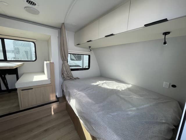 2026 Winnebago 2026 Winnebago Micro Minnie - thumbnail 4