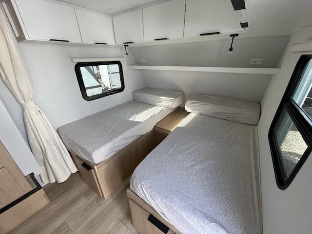 2026 Winnebago 2026 Winnebago Micro Minnie - thumbnail 4