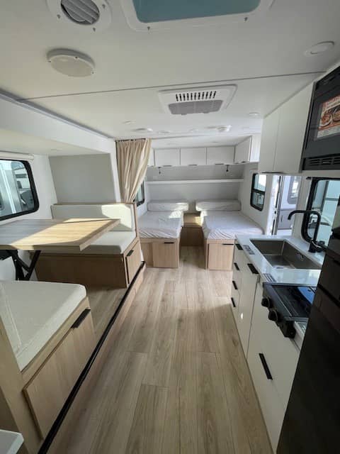 2026 Winnebago 2026 Winnebago Micro Minnie - thumbnail 9