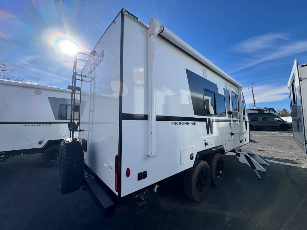 2026 Winnebago 2026 Winnebago Micro Minnie - thumbnail 6