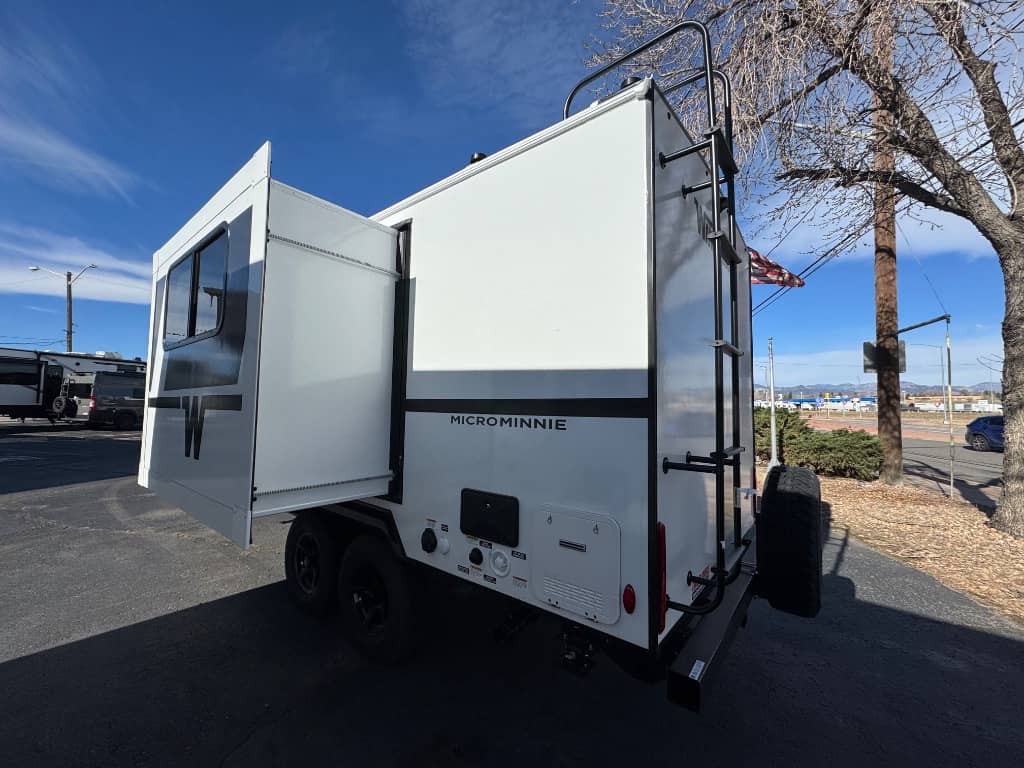 2026 Winnebago 2026 Winnebago Micro Minnie - thumbnail 4