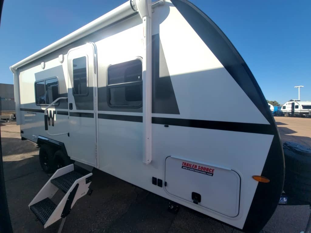 2026 Winnebago 2026 Winnebago Micro Minnie - thumbnail 1