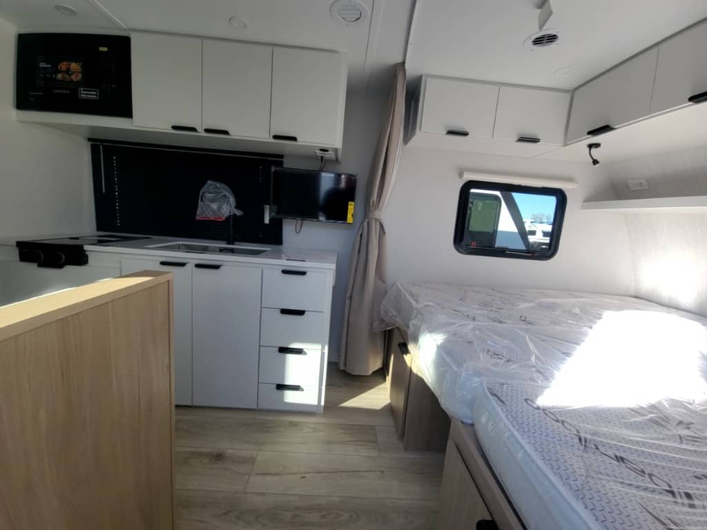 2026 Winnebago 2026 Winnebago Micro Minnie - thumbnail 15