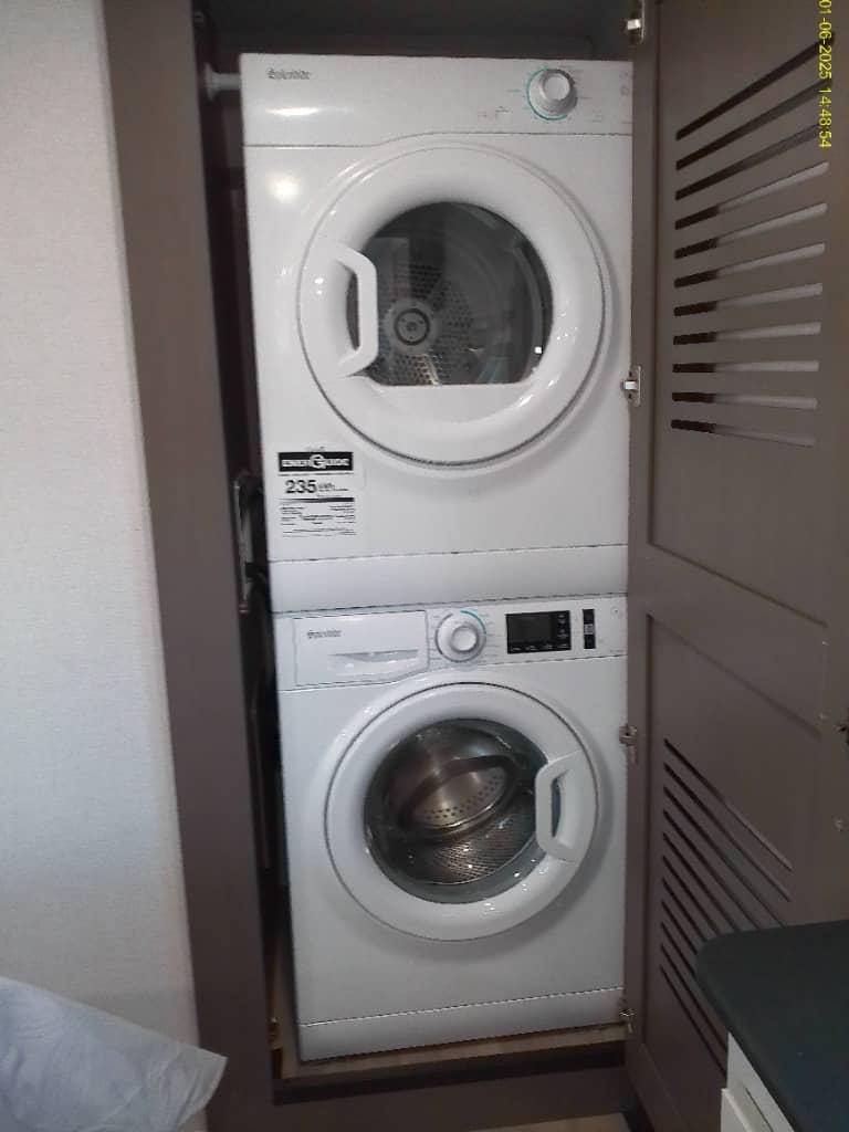 2026 East to West 2026 East to West Blackthorn - thumbnail 18