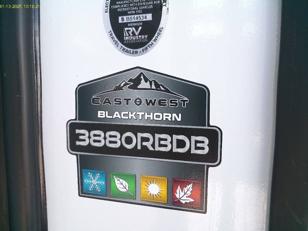 2026 East to West 2026 East to West Blackthorn - thumbnail 6