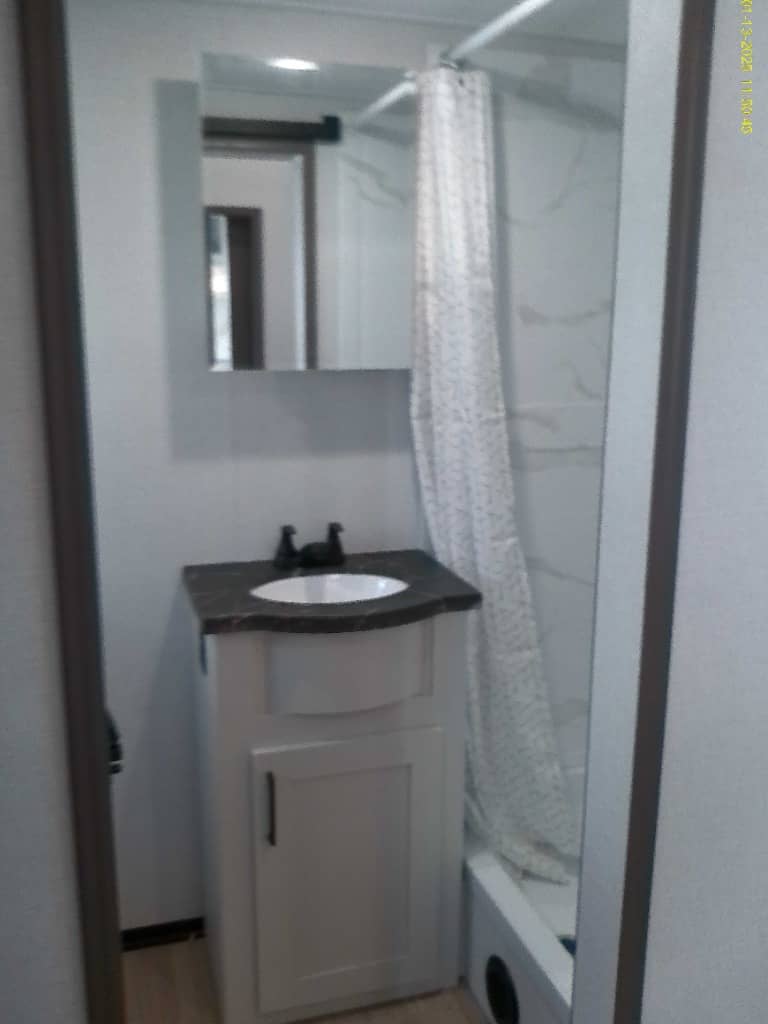 2026 East to West 2026 East to West Blackthorn - thumbnail 15