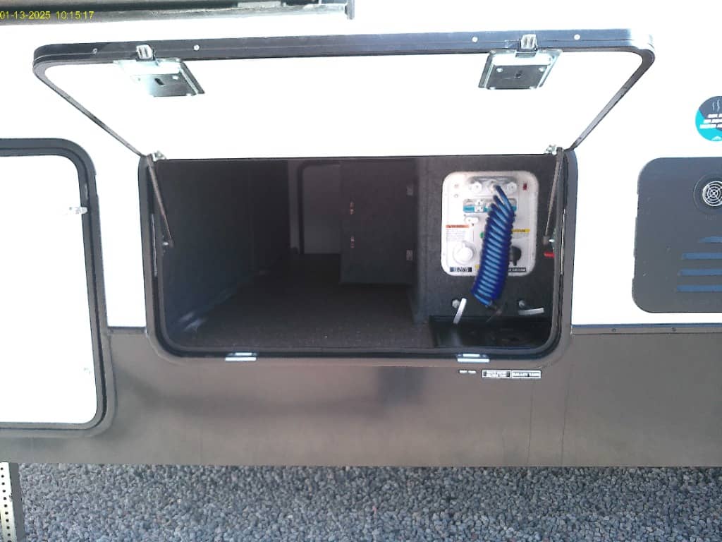 2026 East to West 2026 East to West Blackthorn - thumbnail 20