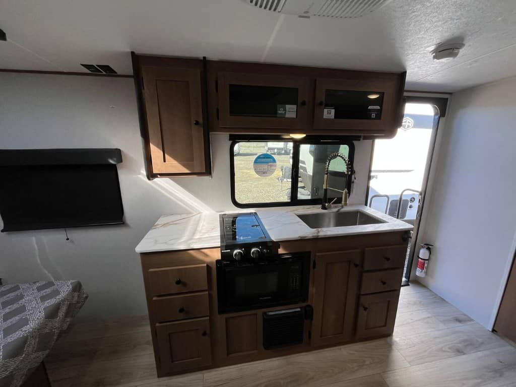 2026 Coachmen 2026 Coachmen Apex Nano - thumbnail 15