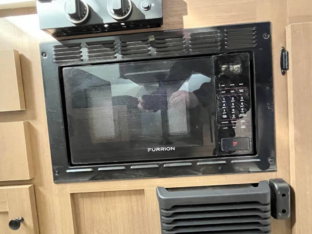 2026 Coachmen 2026 Coachmen Apex Nano - thumbnail 17