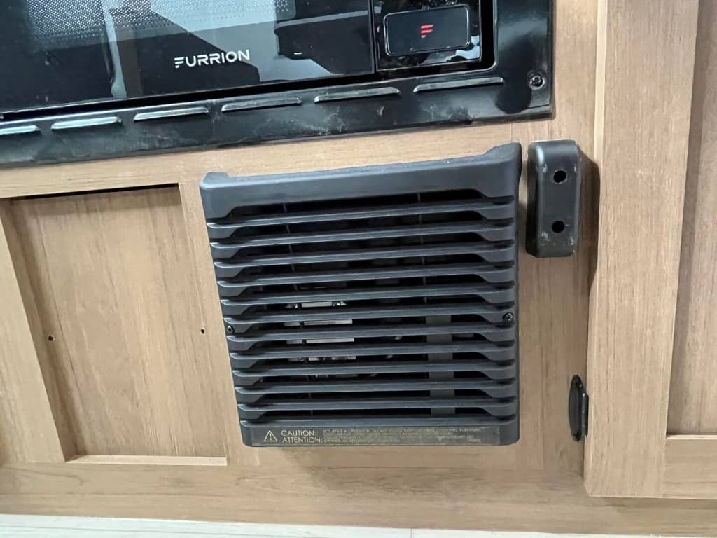 2026 Coachmen 2026 Coachmen Apex Nano - thumbnail 18