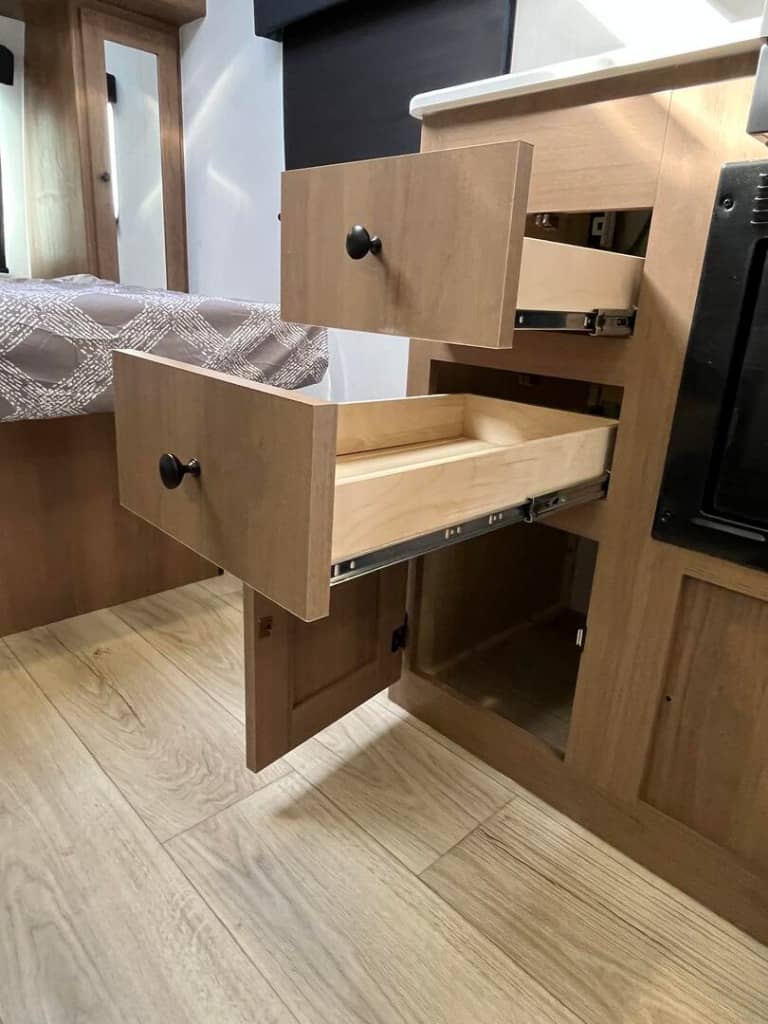 2026 Coachmen 2026 Coachmen Apex Nano - thumbnail 20