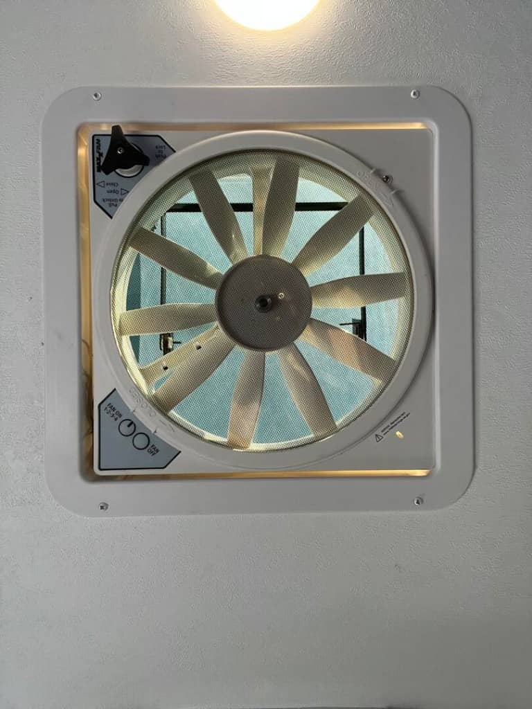 2026 Coachmen 2026 Coachmen Apex Nano - thumbnail 23