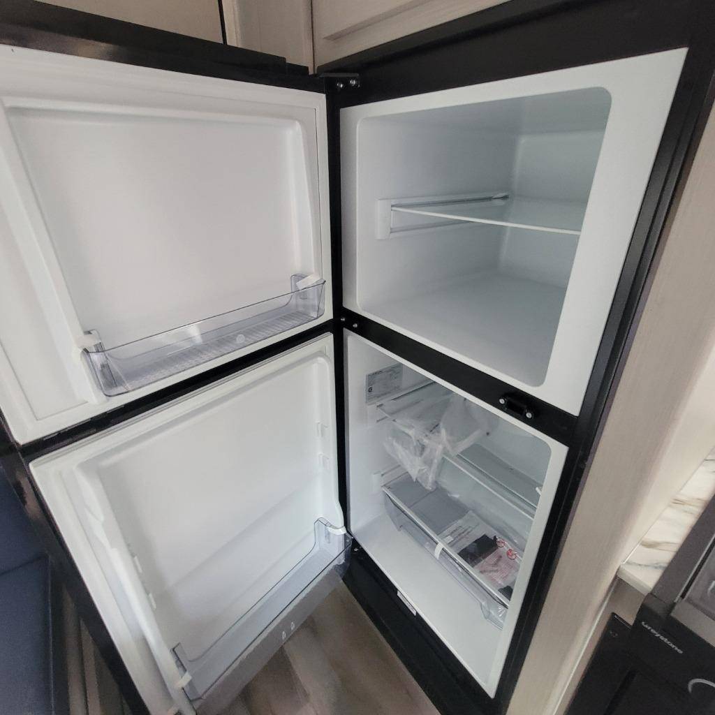 2026 Coachmen 2026 Coachmen Apex Nano - thumbnail 12