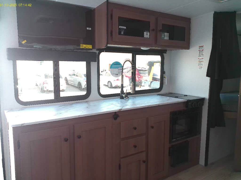 2026 Coachmen 2026 Coachmen Apex Nano - thumbnail 7