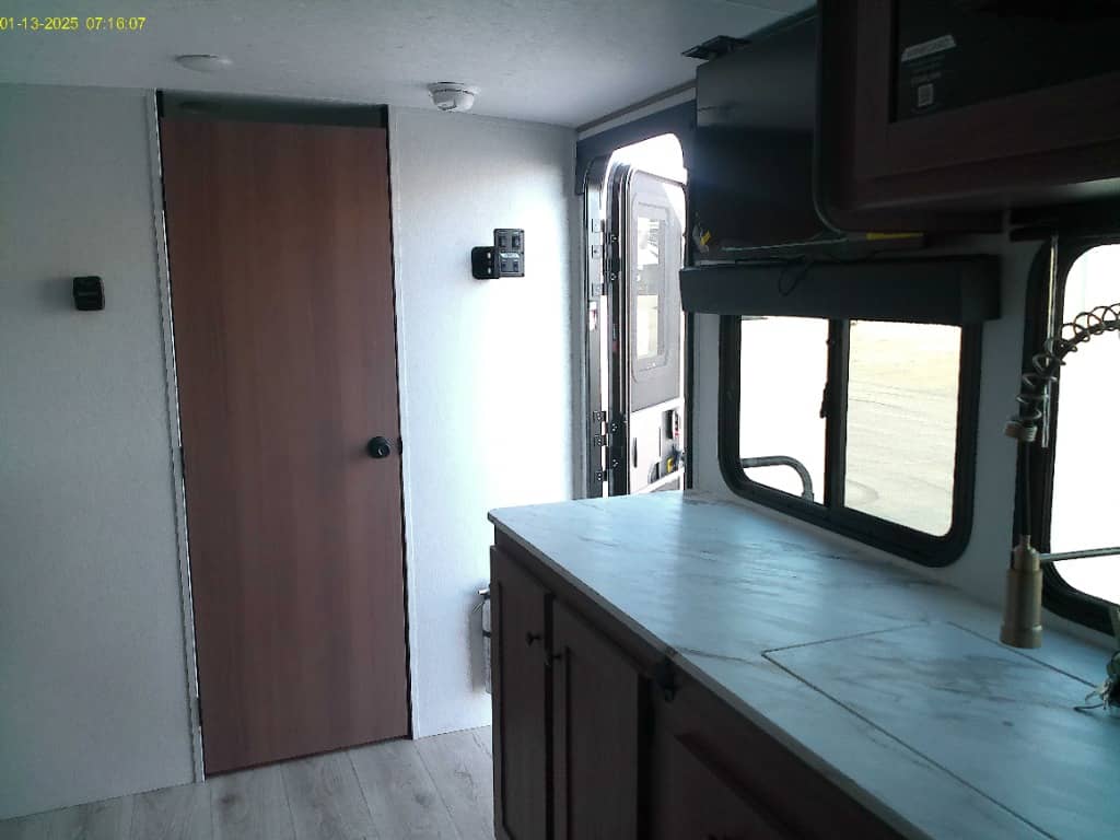 2026 Coachmen 2026 Coachmen Apex Nano - thumbnail 9