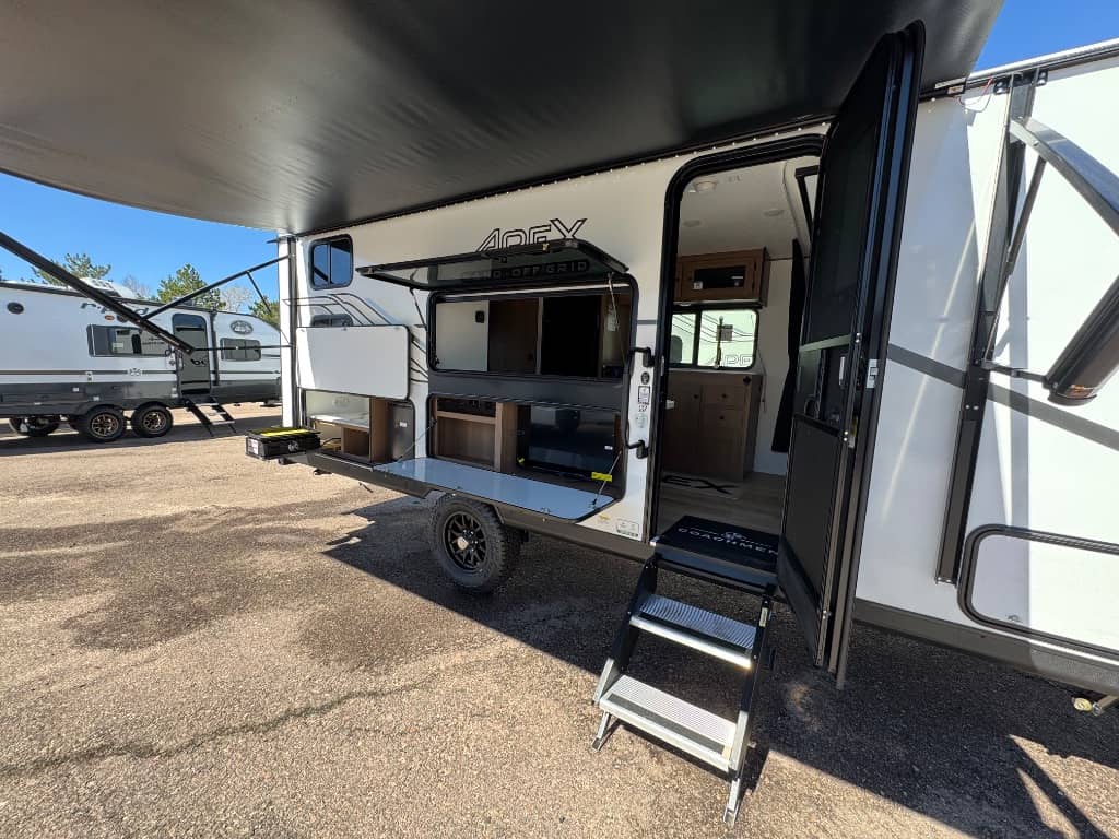 2026 Coachmen 2026 Coachmen Apex Nano - thumbnail 18