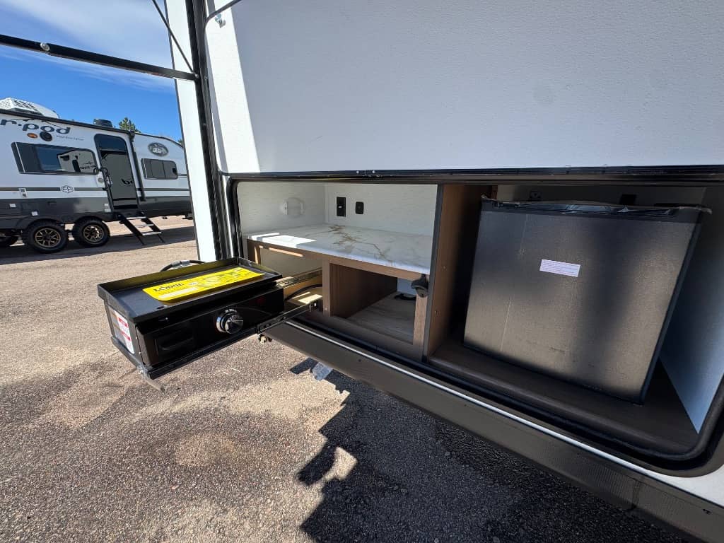 2026 Coachmen 2026 Coachmen Apex Nano - thumbnail 21