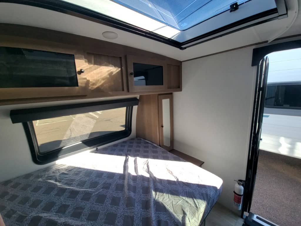 2026 Coachmen 2026 Coachmen Apex Nano - thumbnail 24