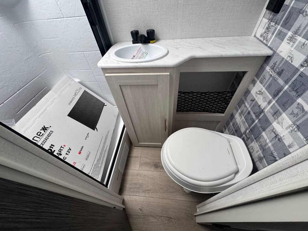 2026 Forest River 2026 Forest River R-Pod - thumbnail 13