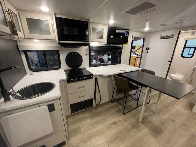 2026 Forest River 2026 Forest River R-Pod Un-Mapped - thumbnail 9