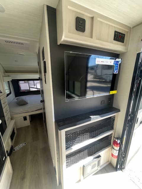 2026 Forest River 2026 Forest River R-Pod - thumbnail 6