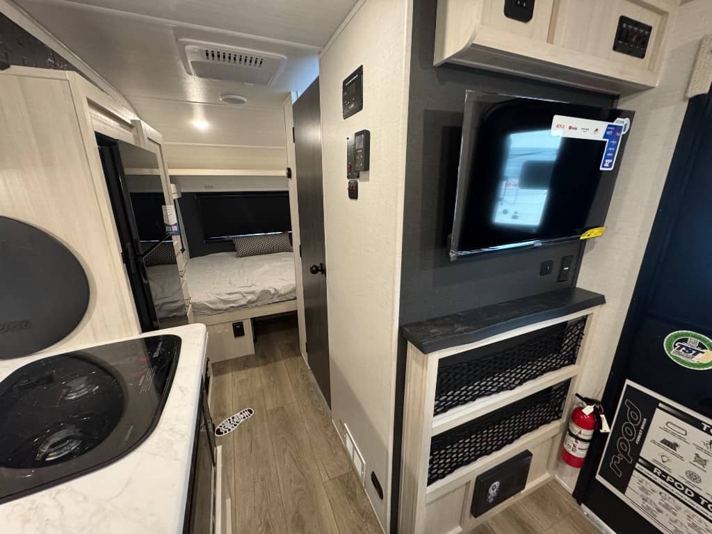 2026 Forest River 2026 Forest River R-Pod - thumbnail 12