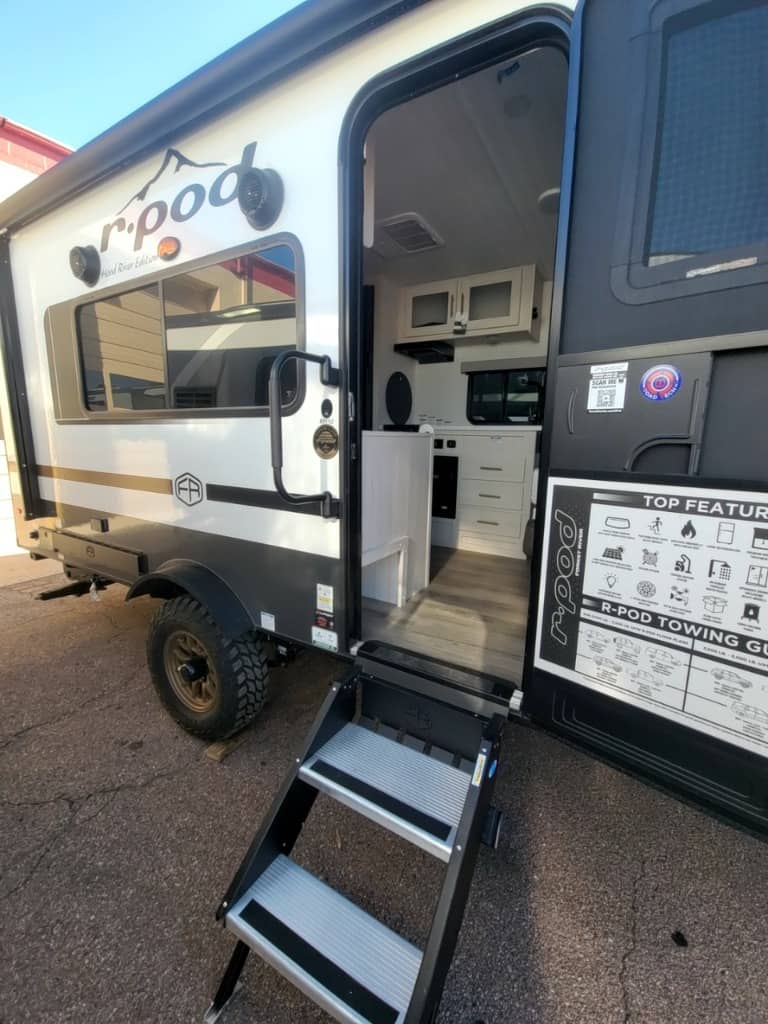 2026 Forest River 2026 Forest River R-Pod - thumbnail 4