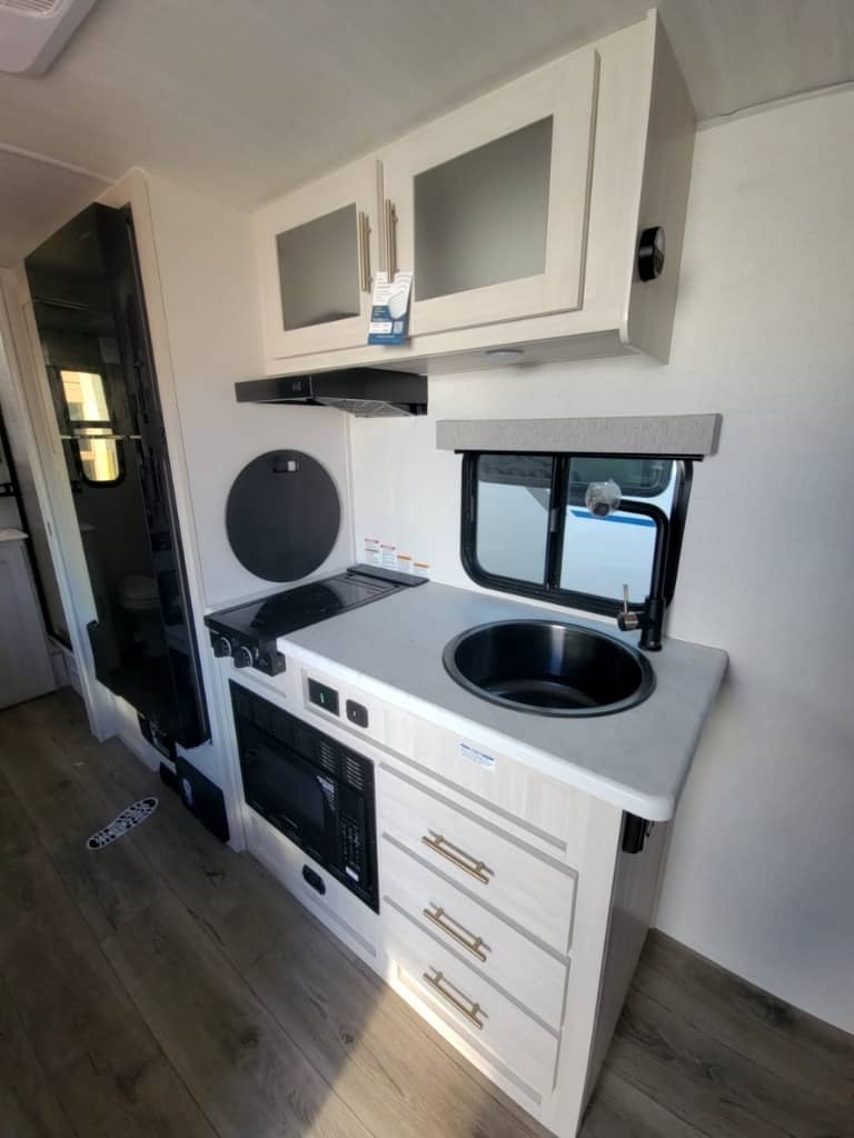 2026 Forest River 2026 Forest River R-Pod - thumbnail 16